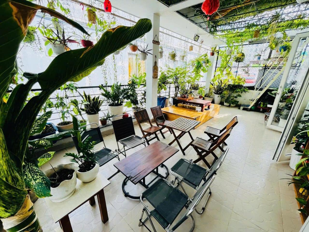Hello Saigon Homestay Ho Chi Minh City Exterior photo